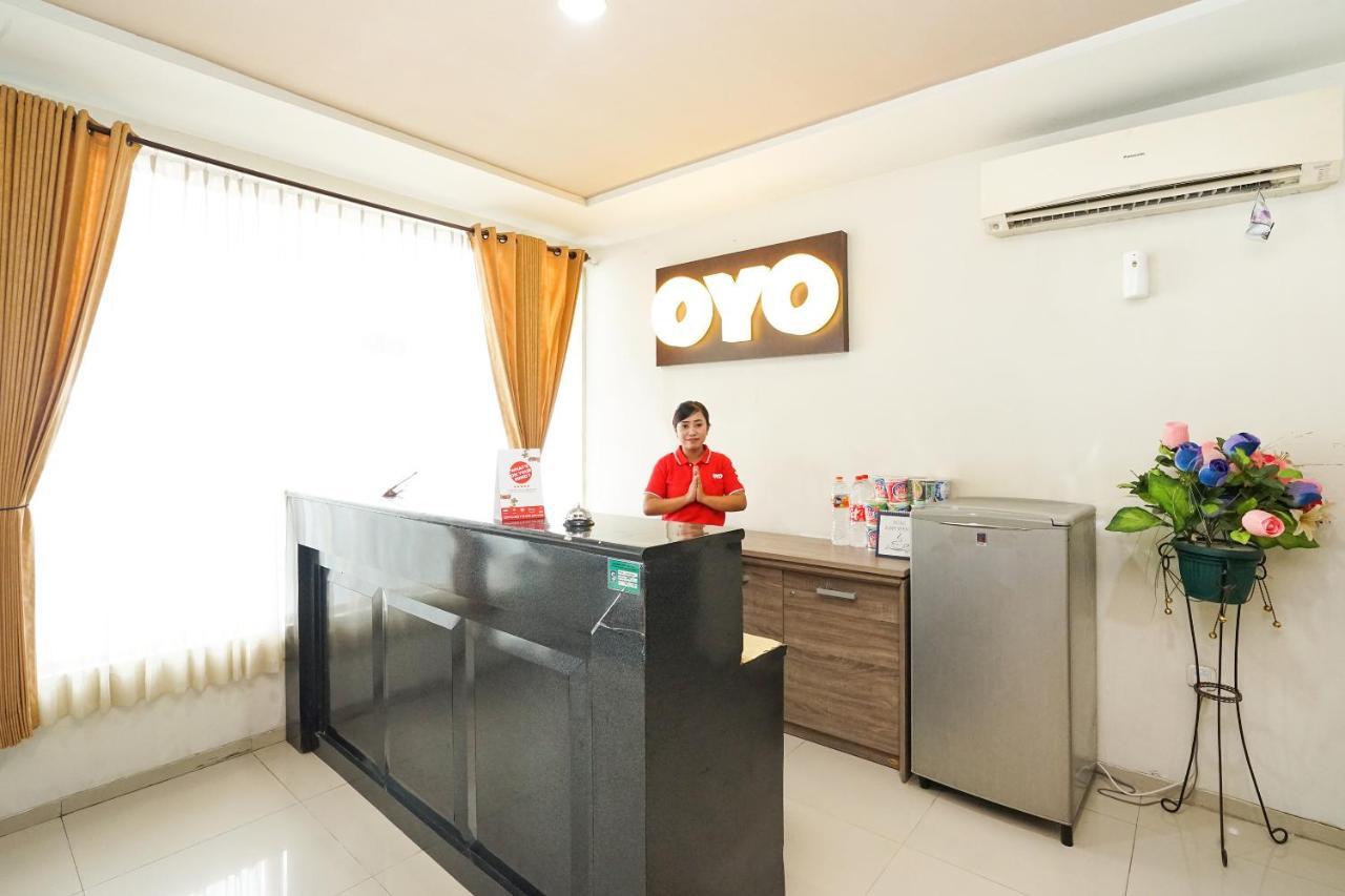 Reddoorz @ Panglima Sudirman Hotel Surabaya Exterior photo